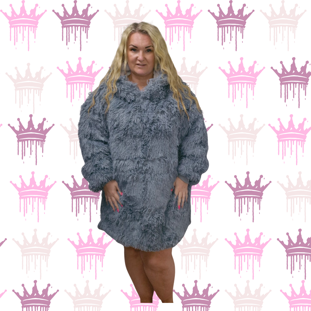 QTL - Oversized Snuggle Hoodie - Short (One Size UK 12-22)
