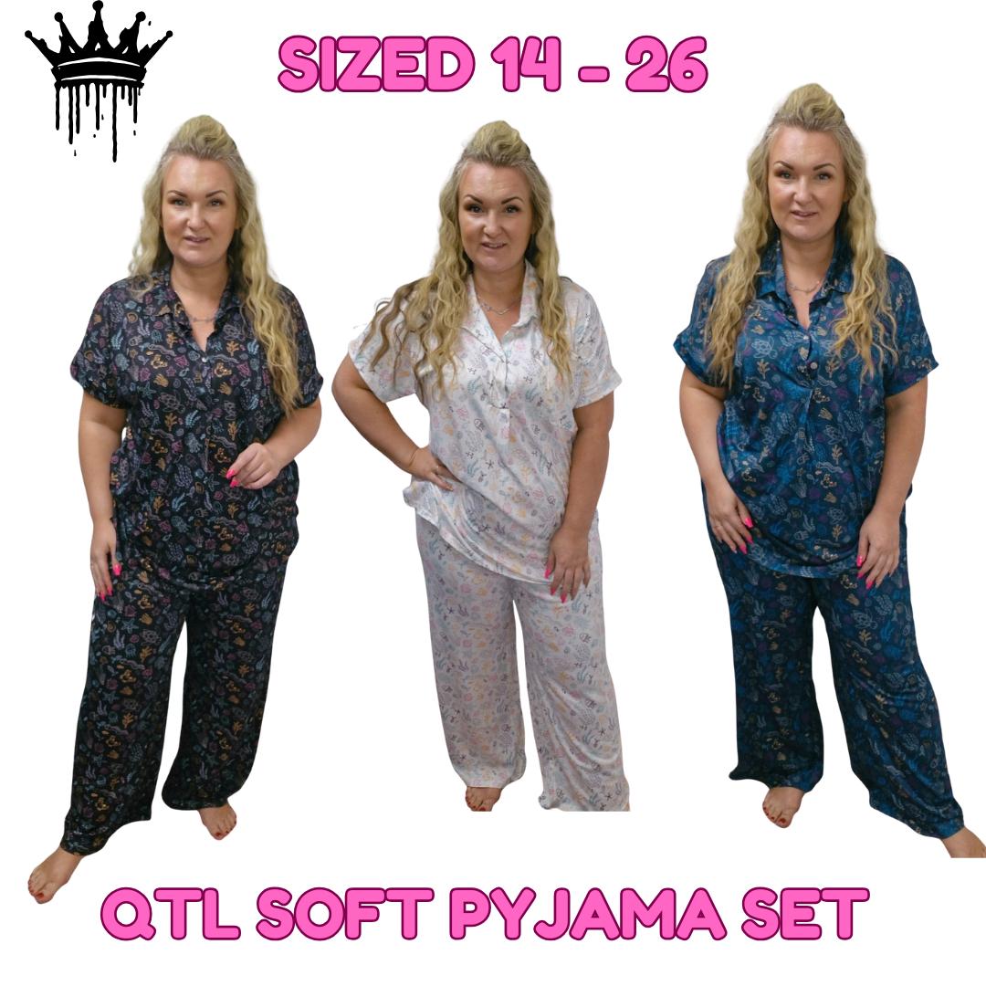 QTL - Soft Pyjama Set - Supersoft, super stretchy, 3 quarter button, pocket on top, split on side of top, cozy, snuggle , night time , bedtime