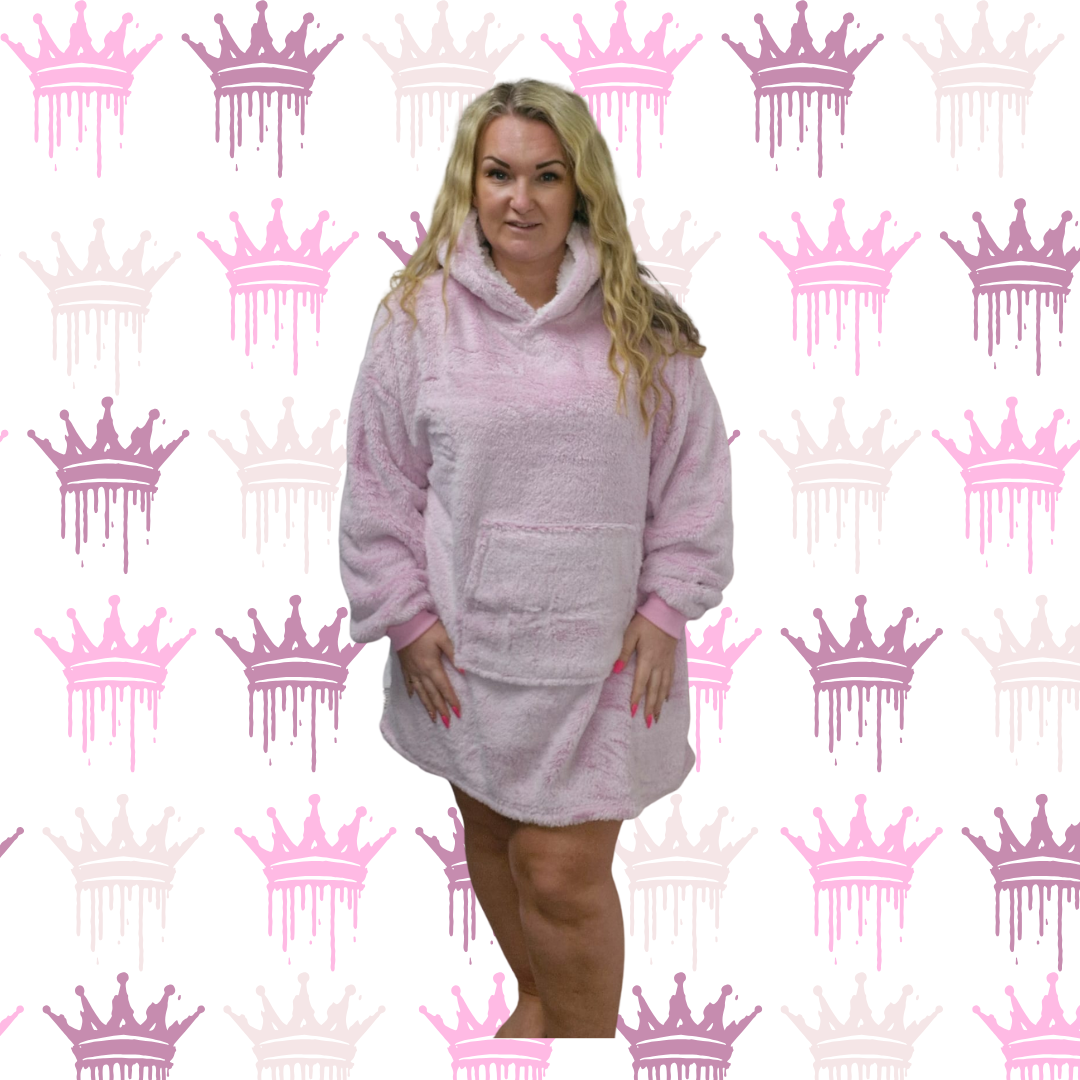 QTL - Oversized Snuggle Hoodie - Short (One Size UK 12-22)