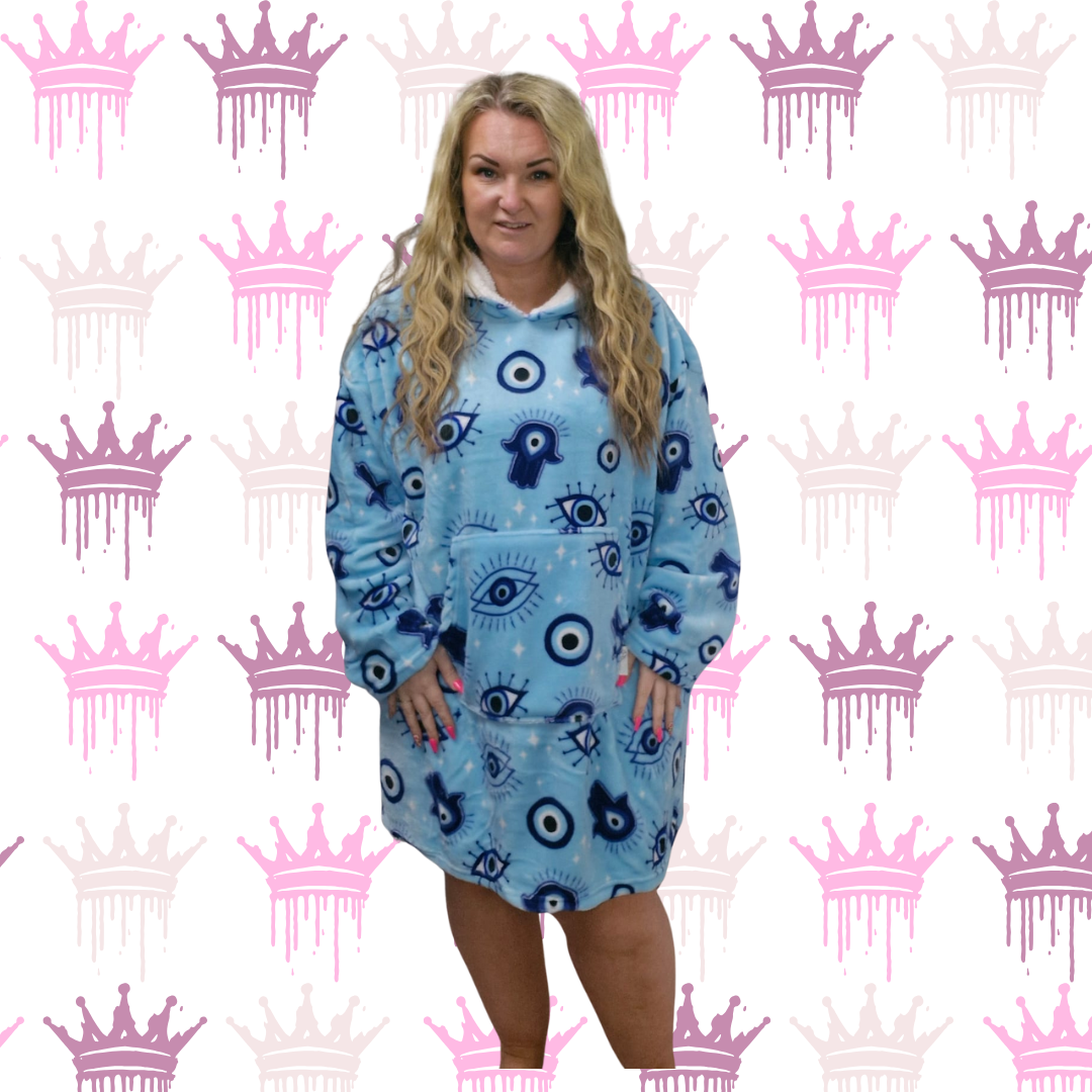 QTL - Oversized Snuggle Hoodie - Short (One Size UK 12-22)